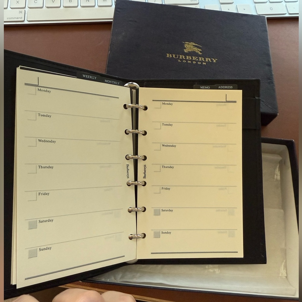 Burberry Agenda Full Inclusion with original paper - Picture 7 of 9